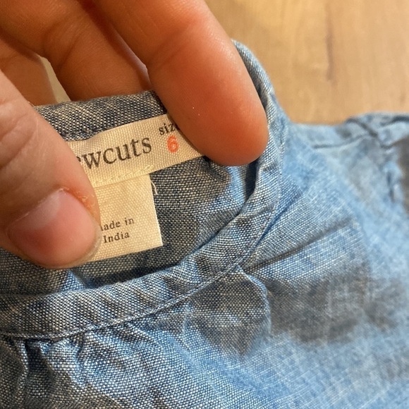 Crewcuts chambray shirt with rainbow accents 6 embroidered - Picture 4 of 4